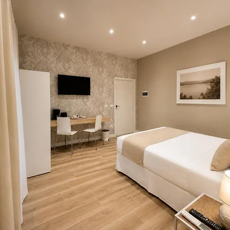 Harmony House Prestige-3